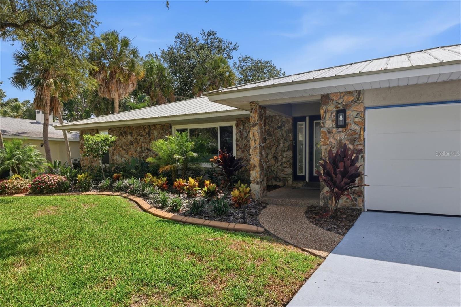 5159 OAKMONT PLACE