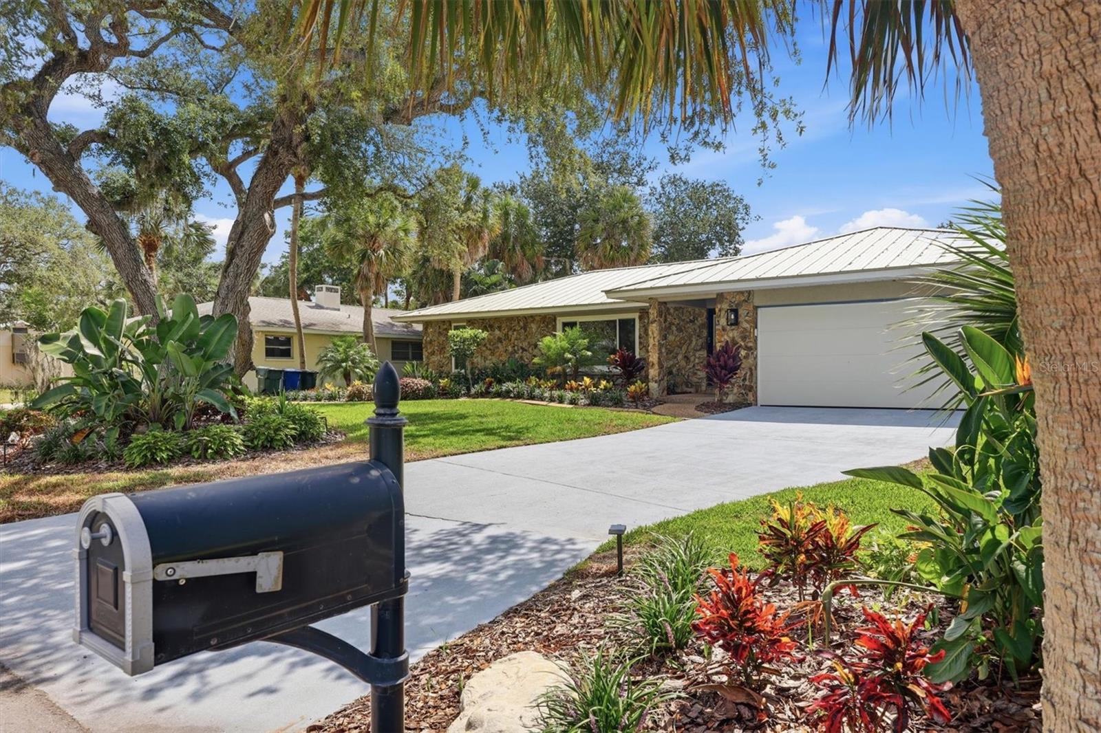 5159 OAKMONT PLACE