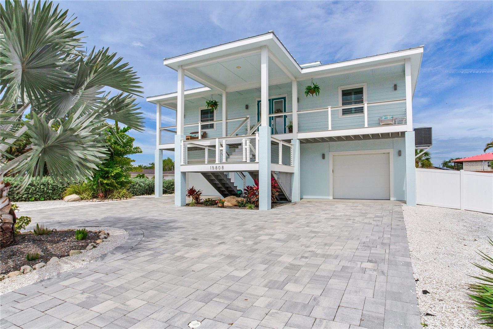 LONE PALM BEACH 2ND ADD - Residential