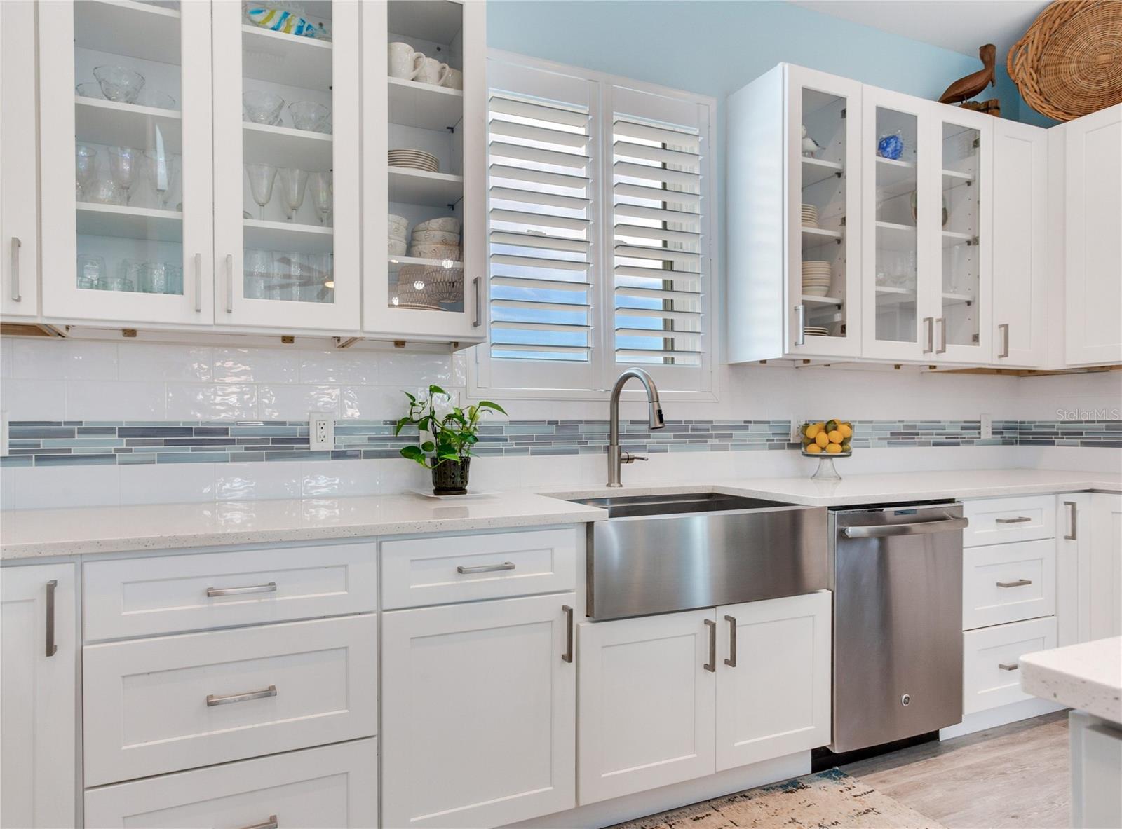 LONE PALM BEACH 2ND ADD - Residential