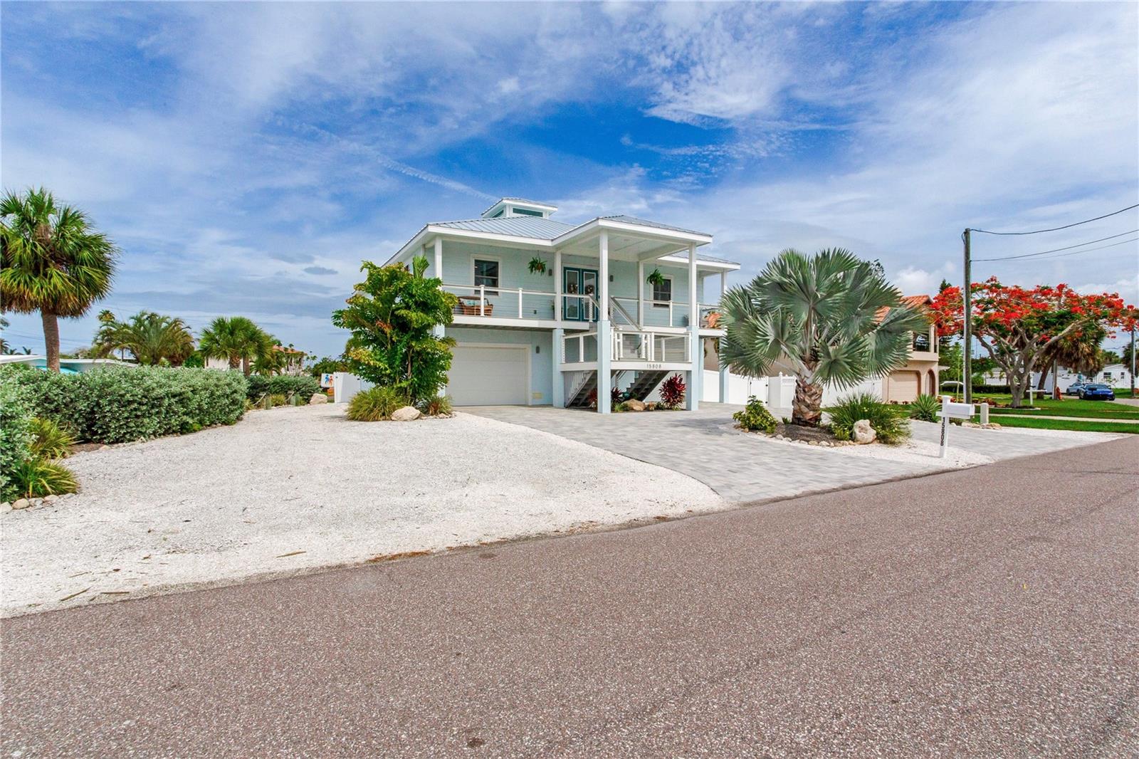 LONE PALM BEACH 2ND ADD - Residential
