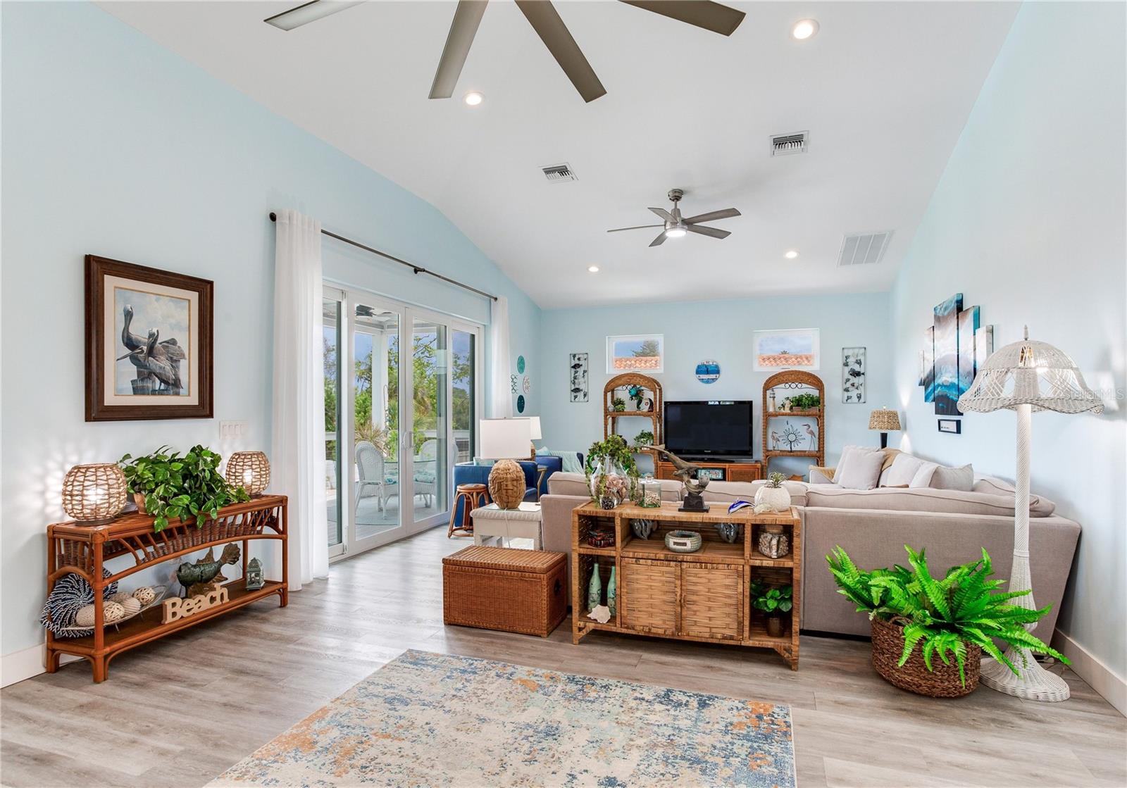 LONE PALM BEACH 2ND ADD - Residential