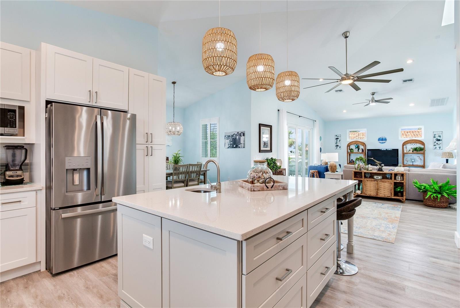 LONE PALM BEACH 2ND ADD - Residential