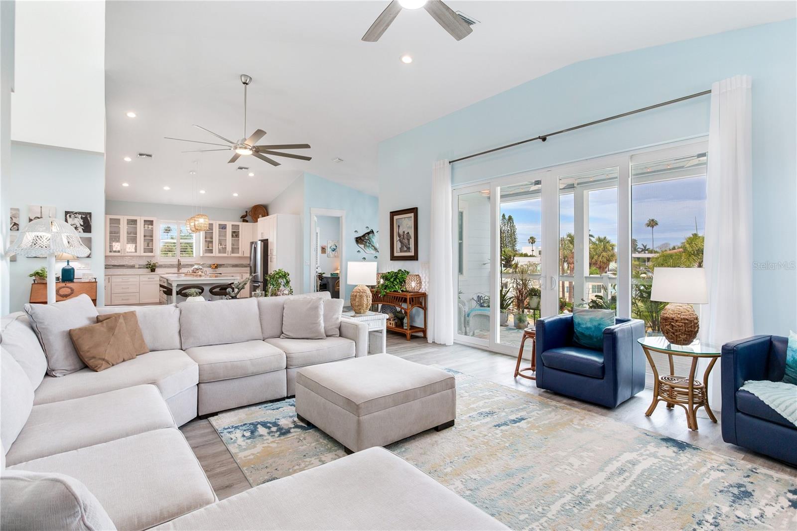 LONE PALM BEACH 2ND ADD - Residential