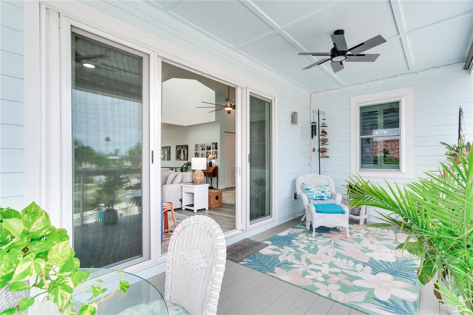 LONE PALM BEACH 2ND ADD - Residential
