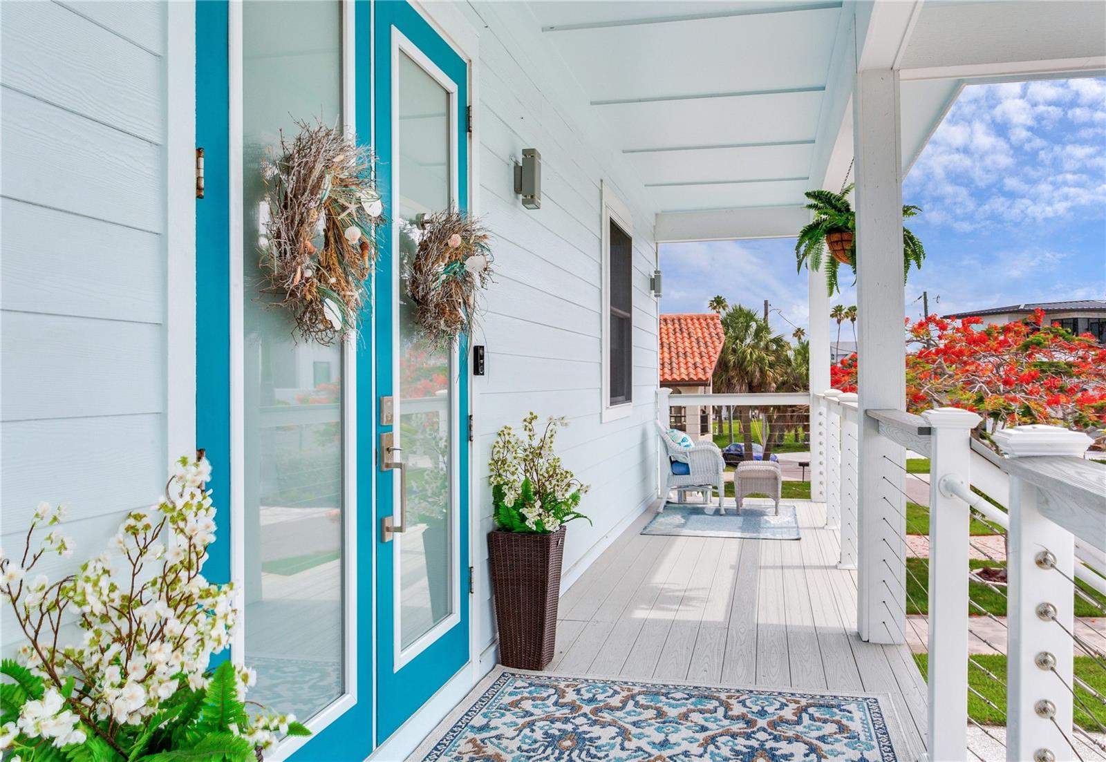 LONE PALM BEACH 2ND ADD - Residential