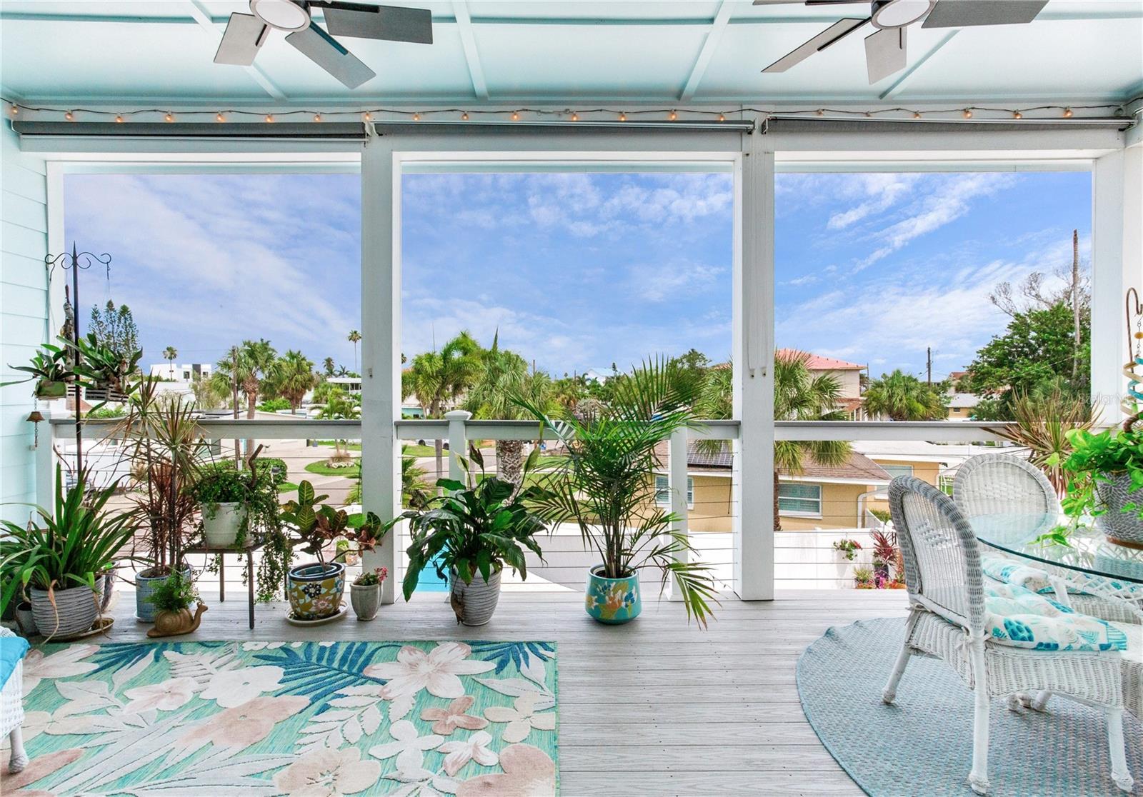LONE PALM BEACH 2ND ADD - Residential