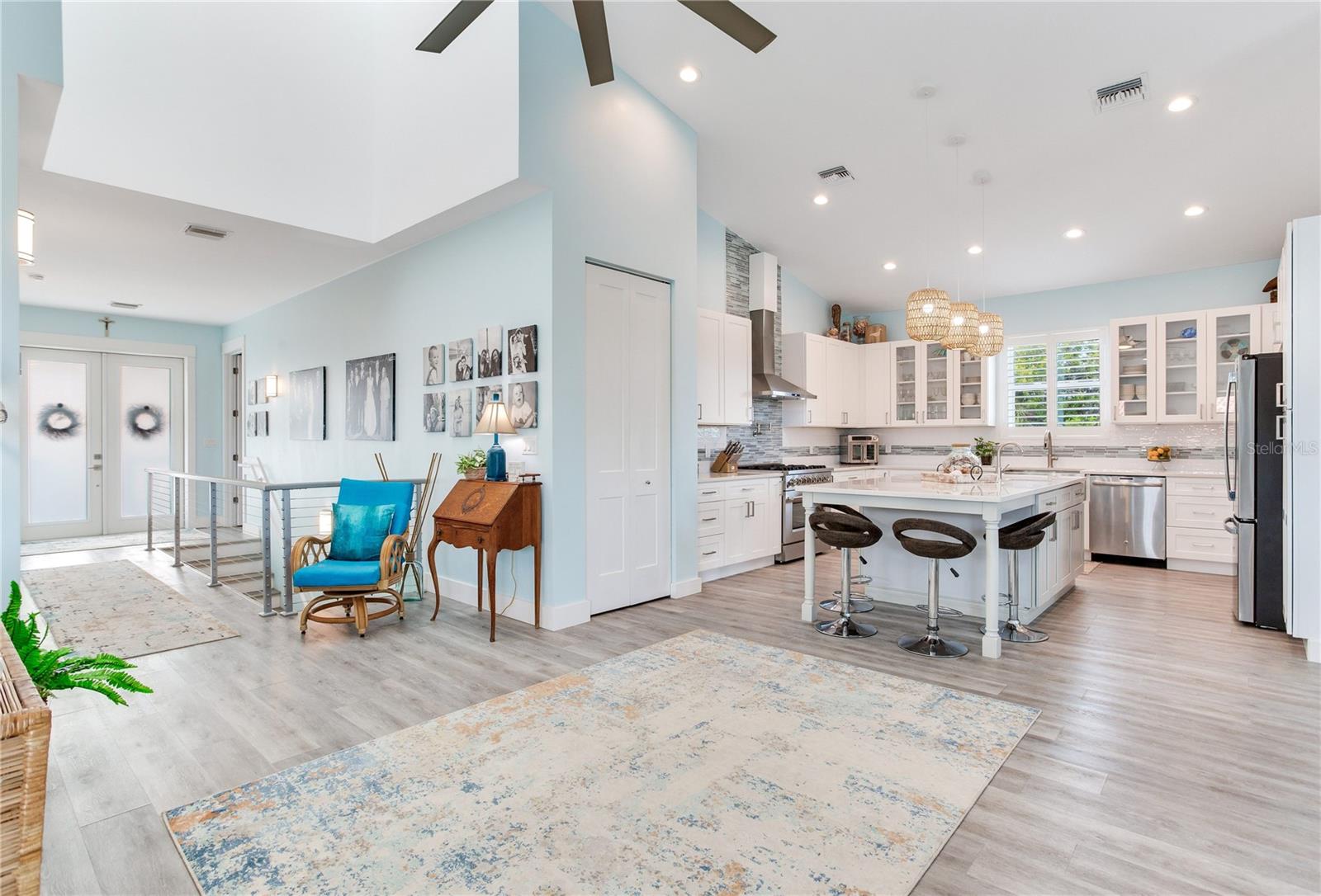 LONE PALM BEACH 2ND ADD - Residential