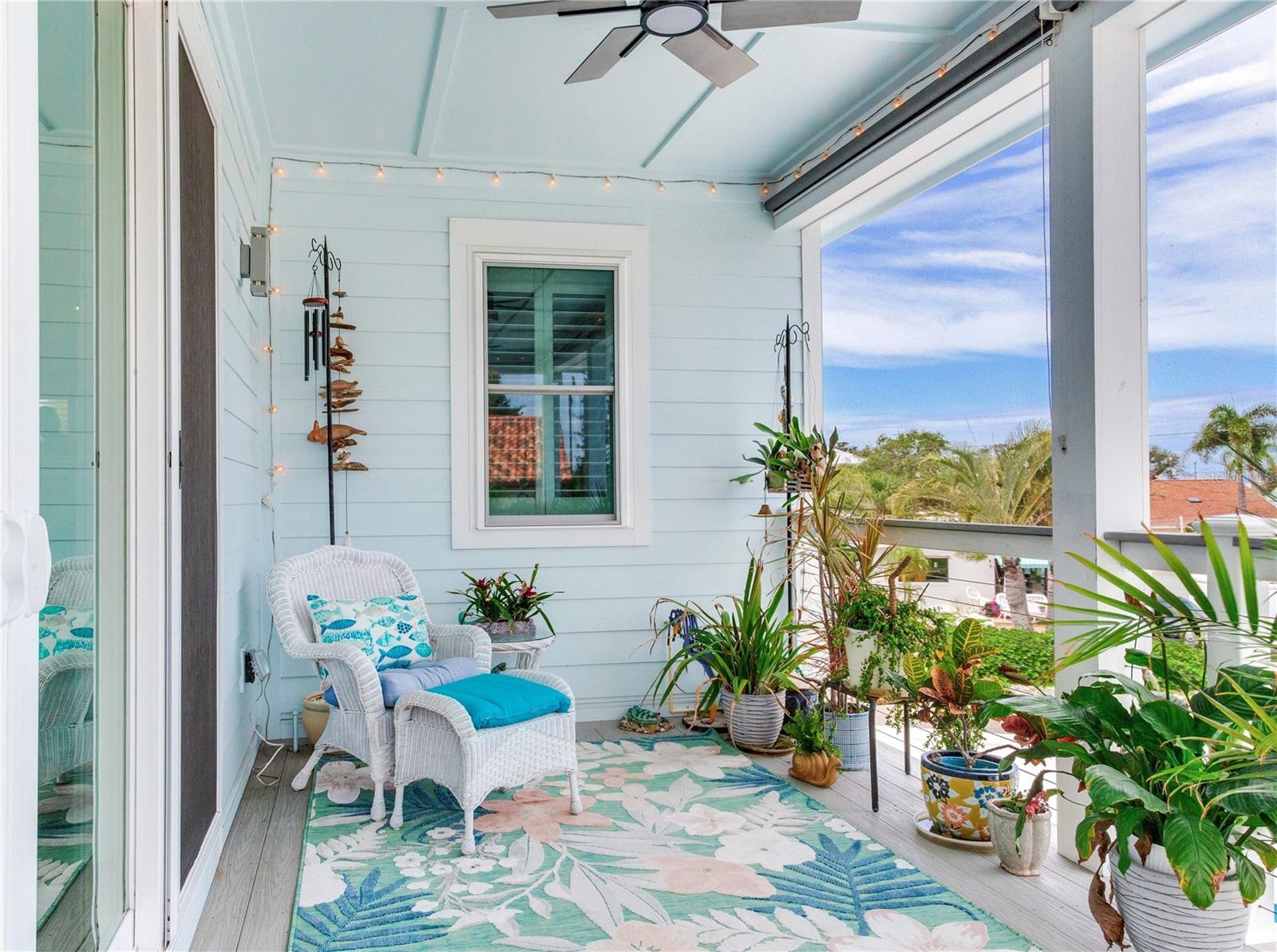 LONE PALM BEACH 2ND ADD - Residential