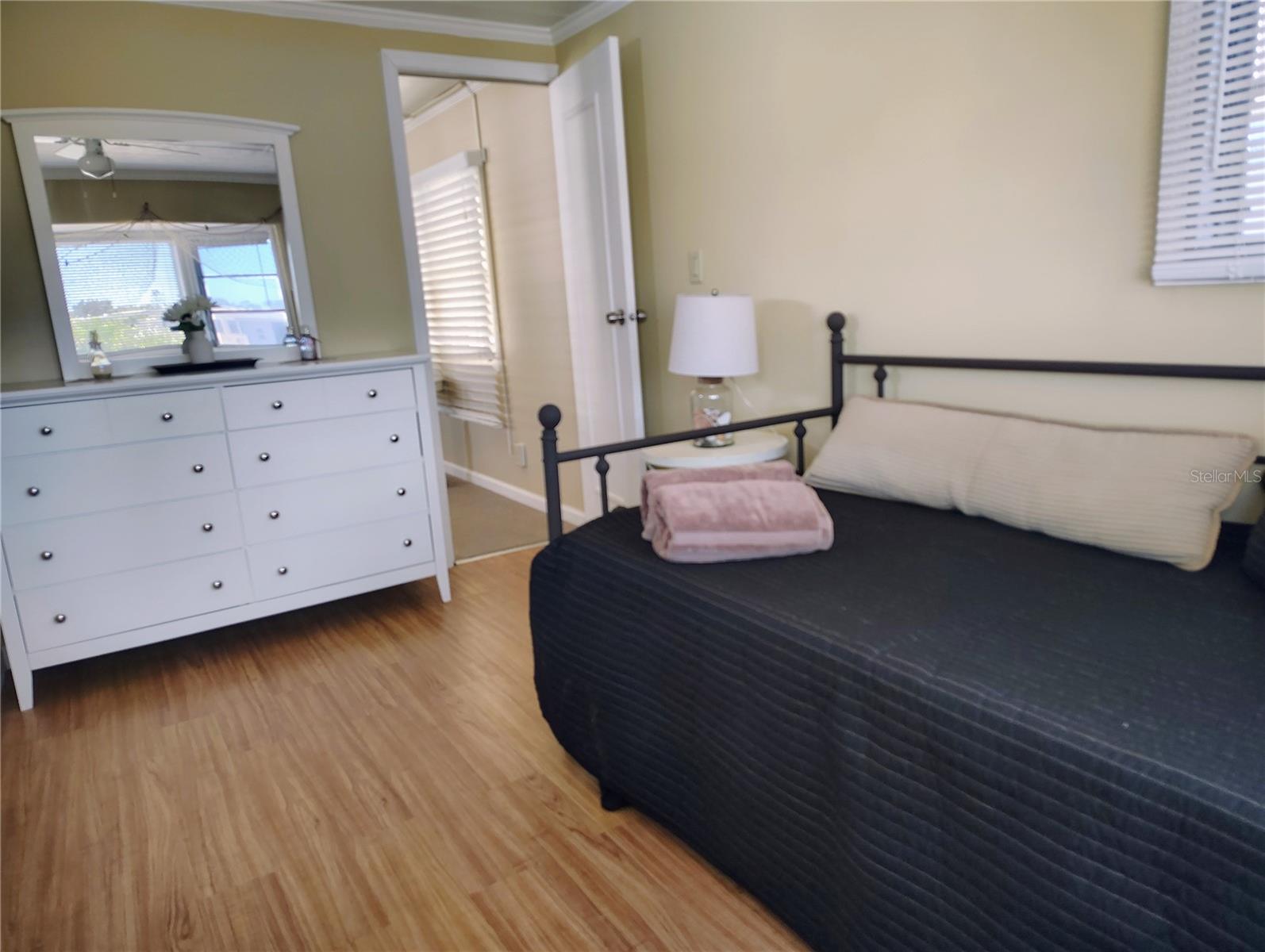 HOLIDAY PARK 2 - Residential