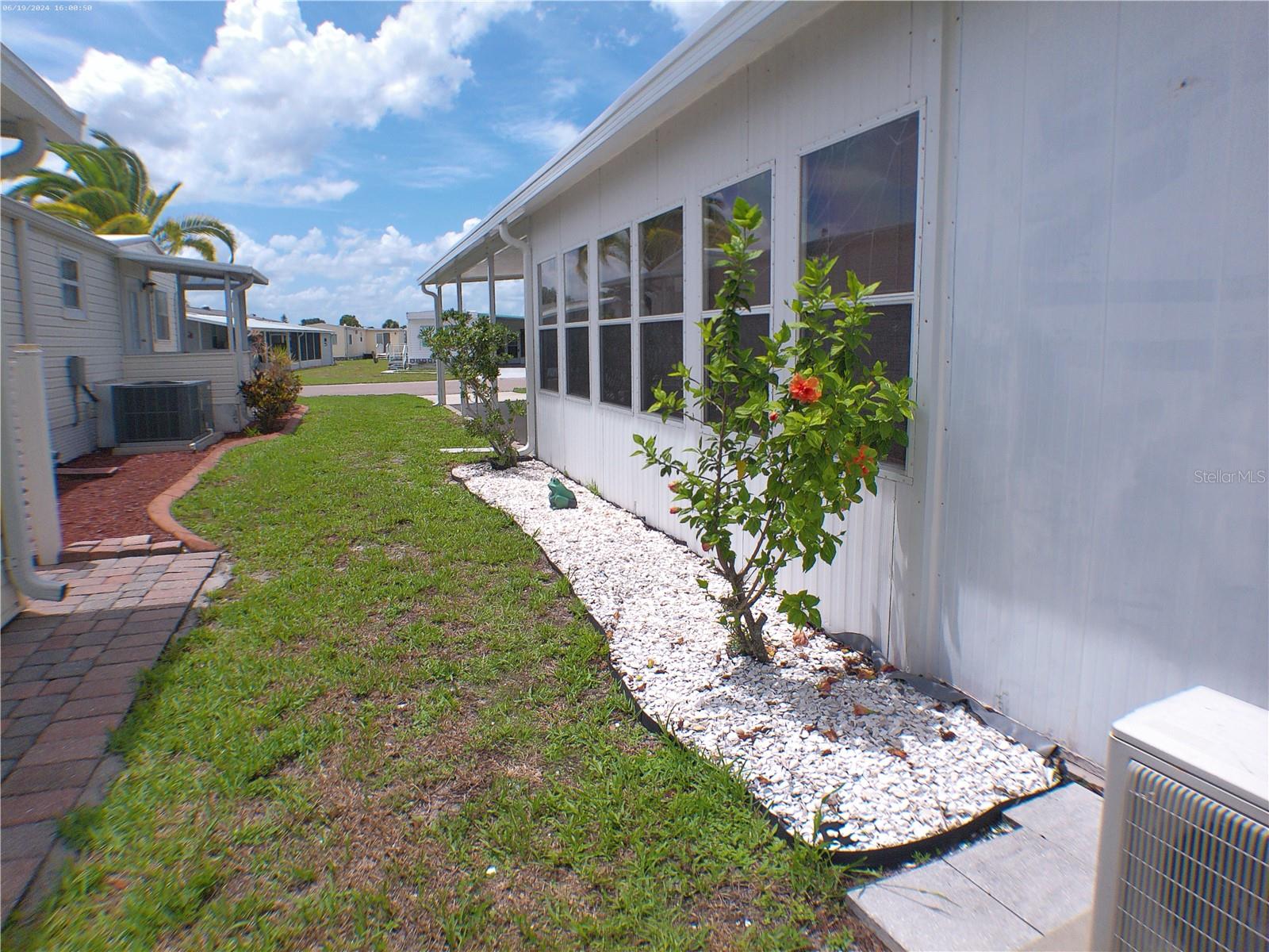 HOLIDAY PARK 2 - Residential