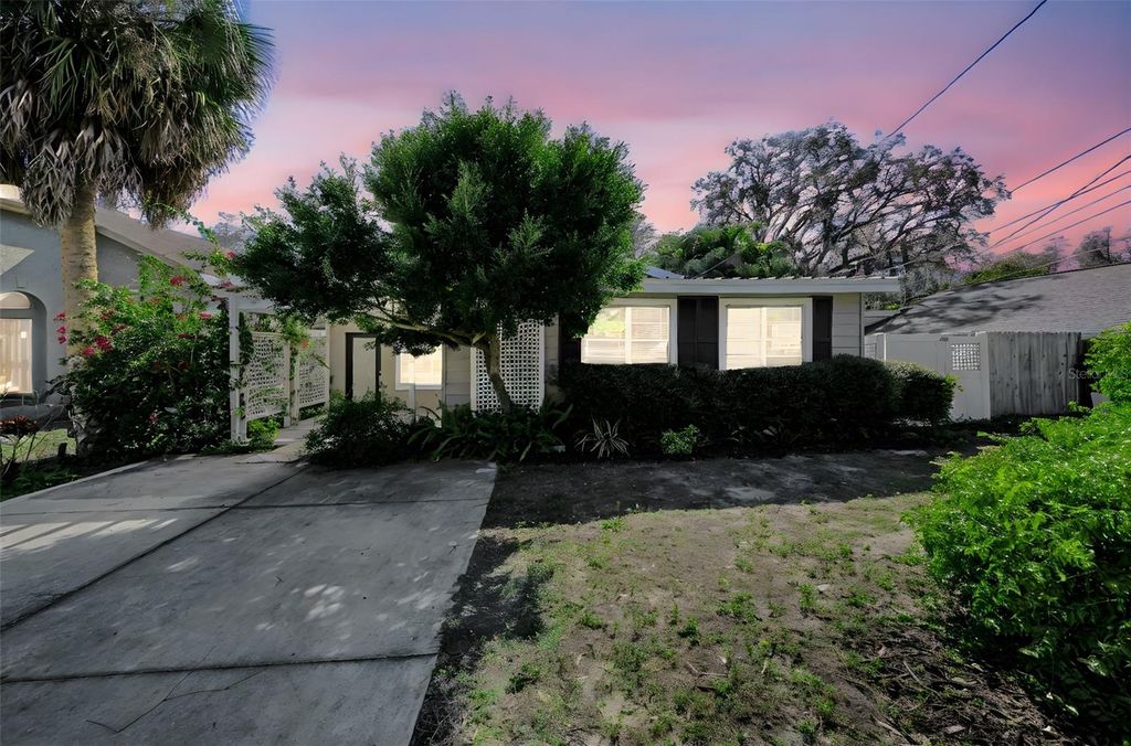 Photo of 1122 E Oakwood Street, Tarpon Springs, FL 34689 (MLS # TB8465999)