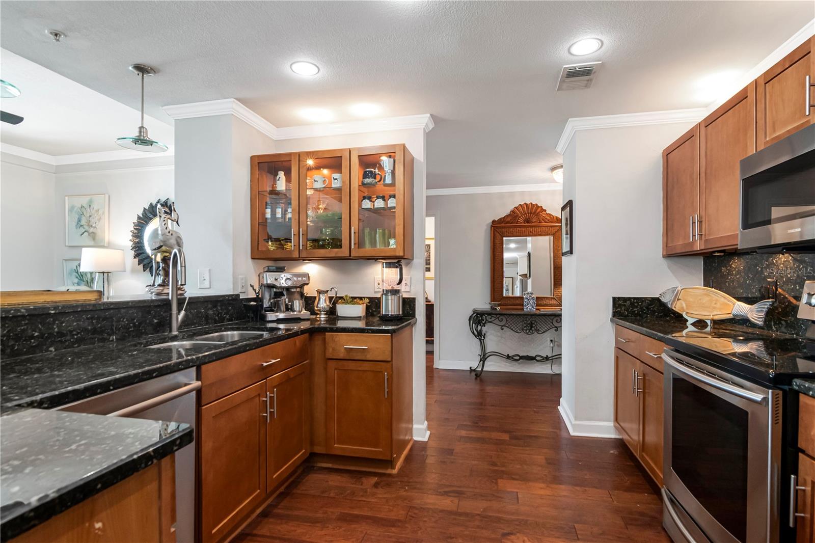 345 BAYSHORE BOULEVARD 808