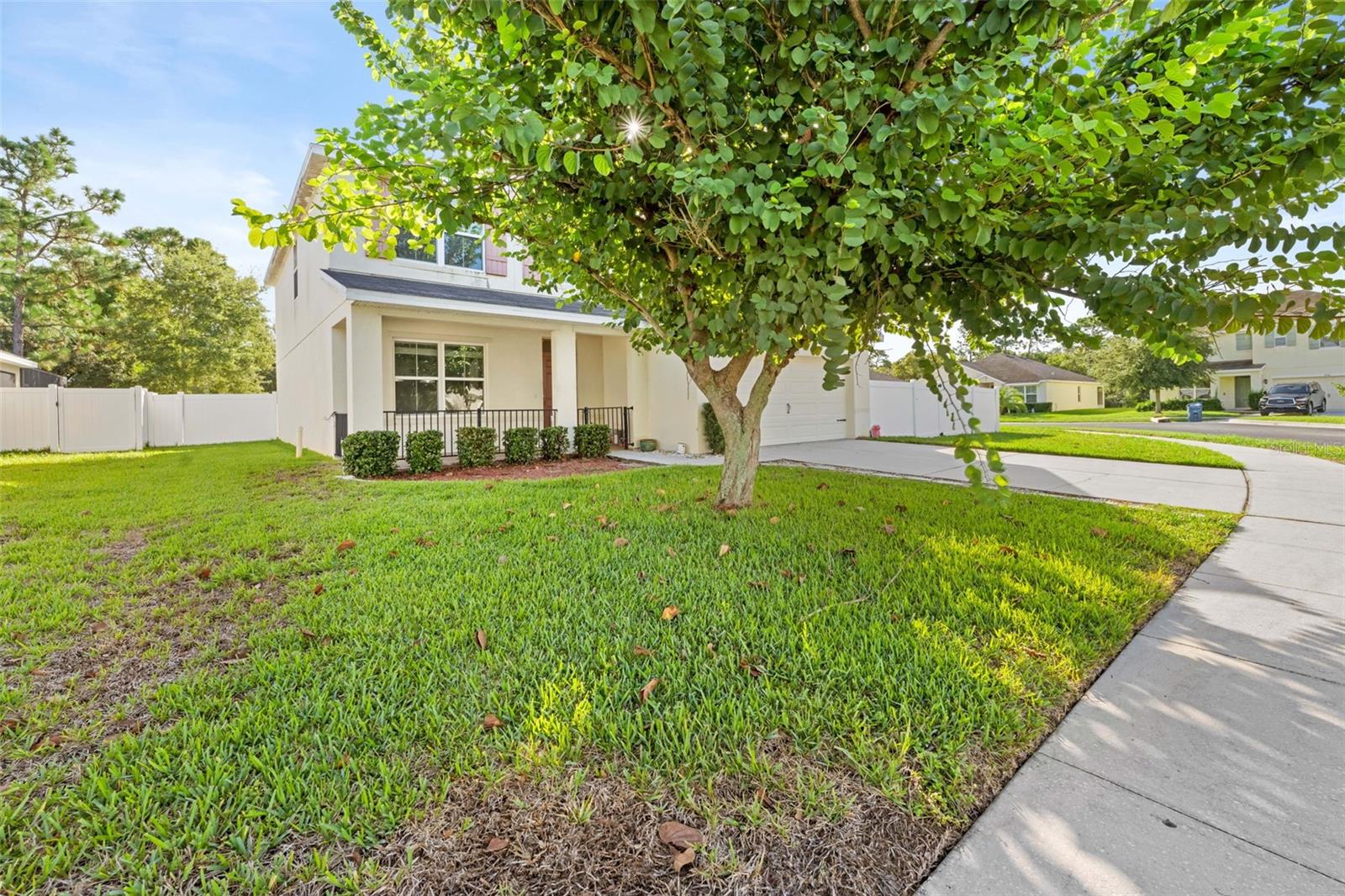 3915 BRAMBLEWOOD LOOP