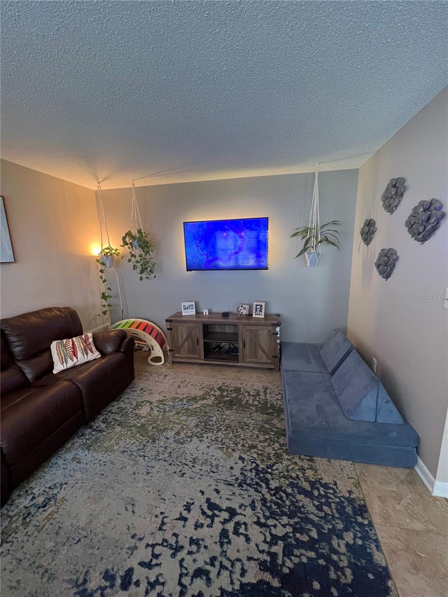 NORTHWOOD - Residential