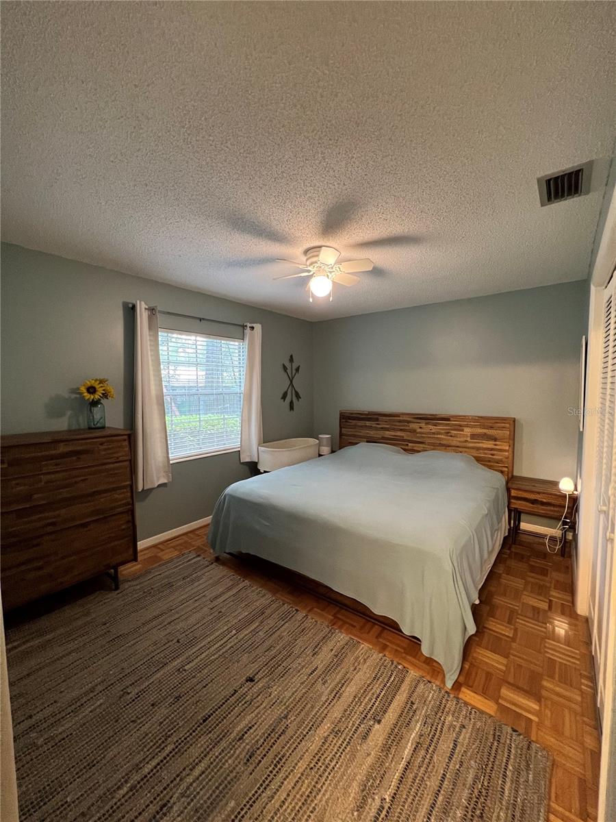 NORTHWOOD - Residential