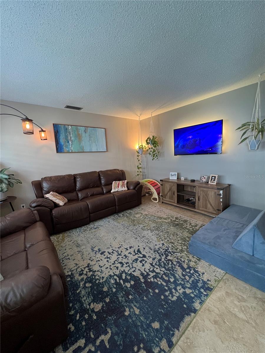 NORTHWOOD - Residential