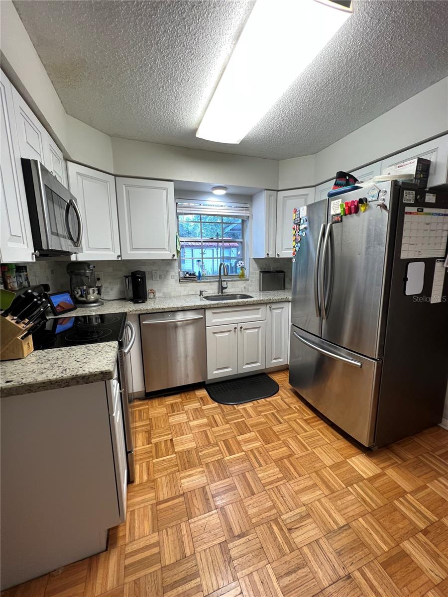 NORTHWOOD - Residential