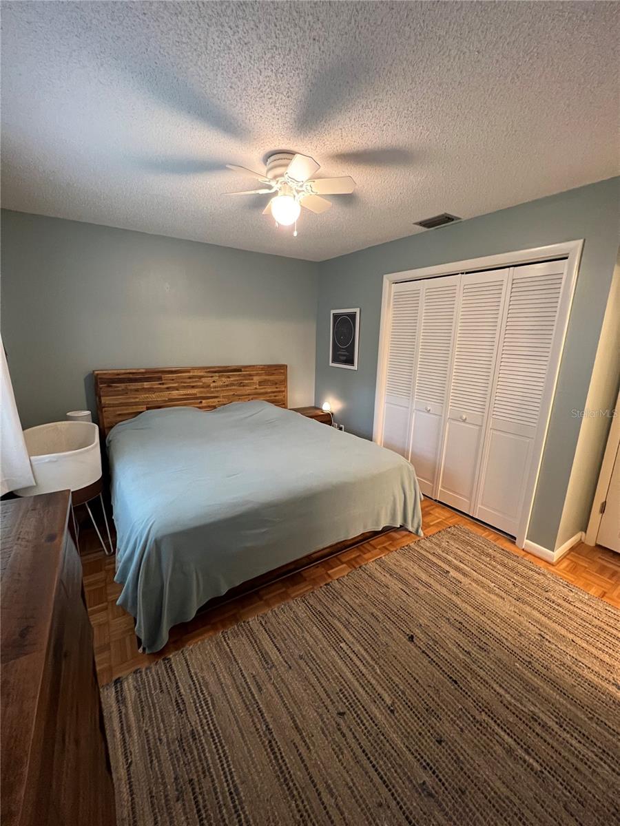 NORTHWOOD - Residential