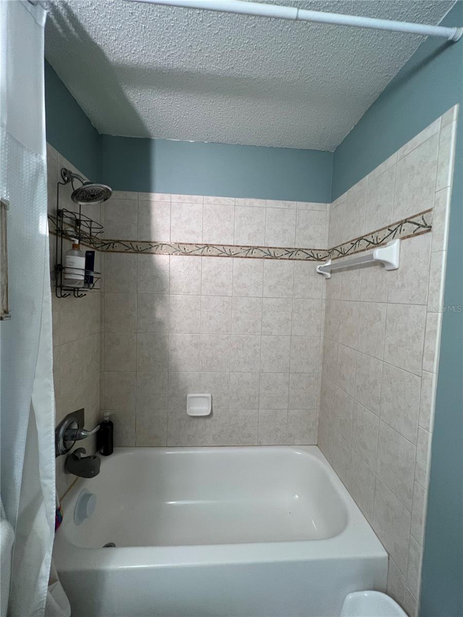 NORTHWOOD - Residential