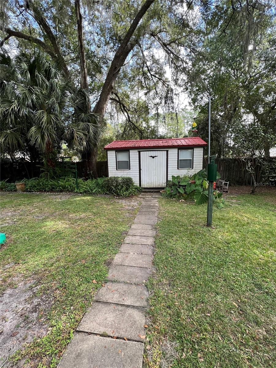 NORTHWOOD - Residential