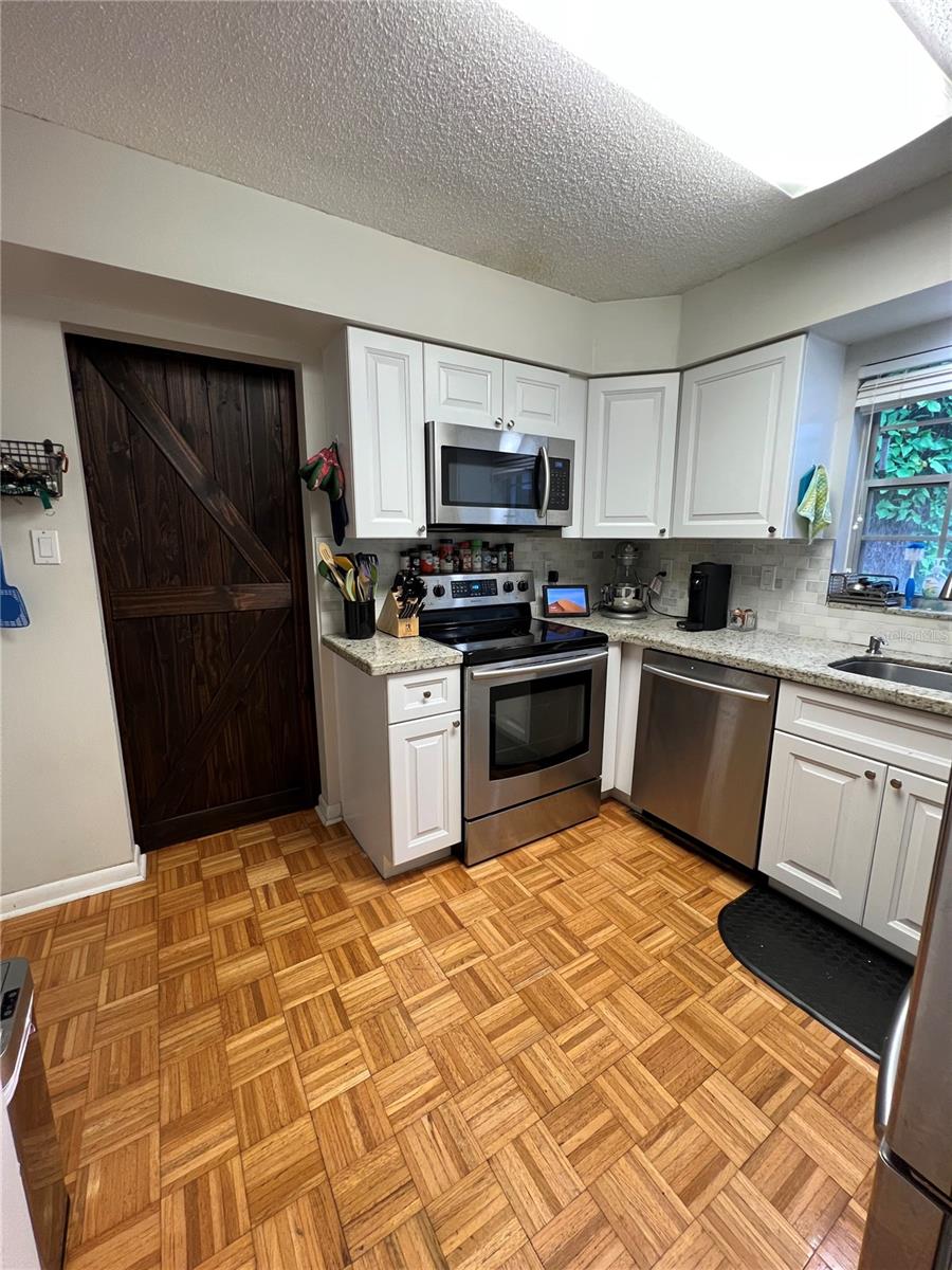 NORTHWOOD - Residential