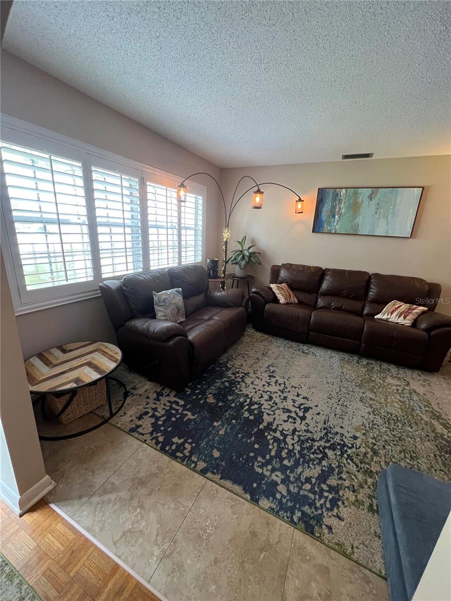 NORTHWOOD - Residential