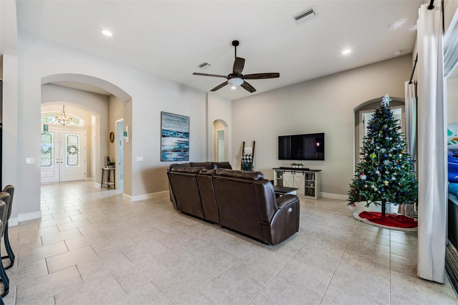 LAKESHORE RANCH PH I - Residential