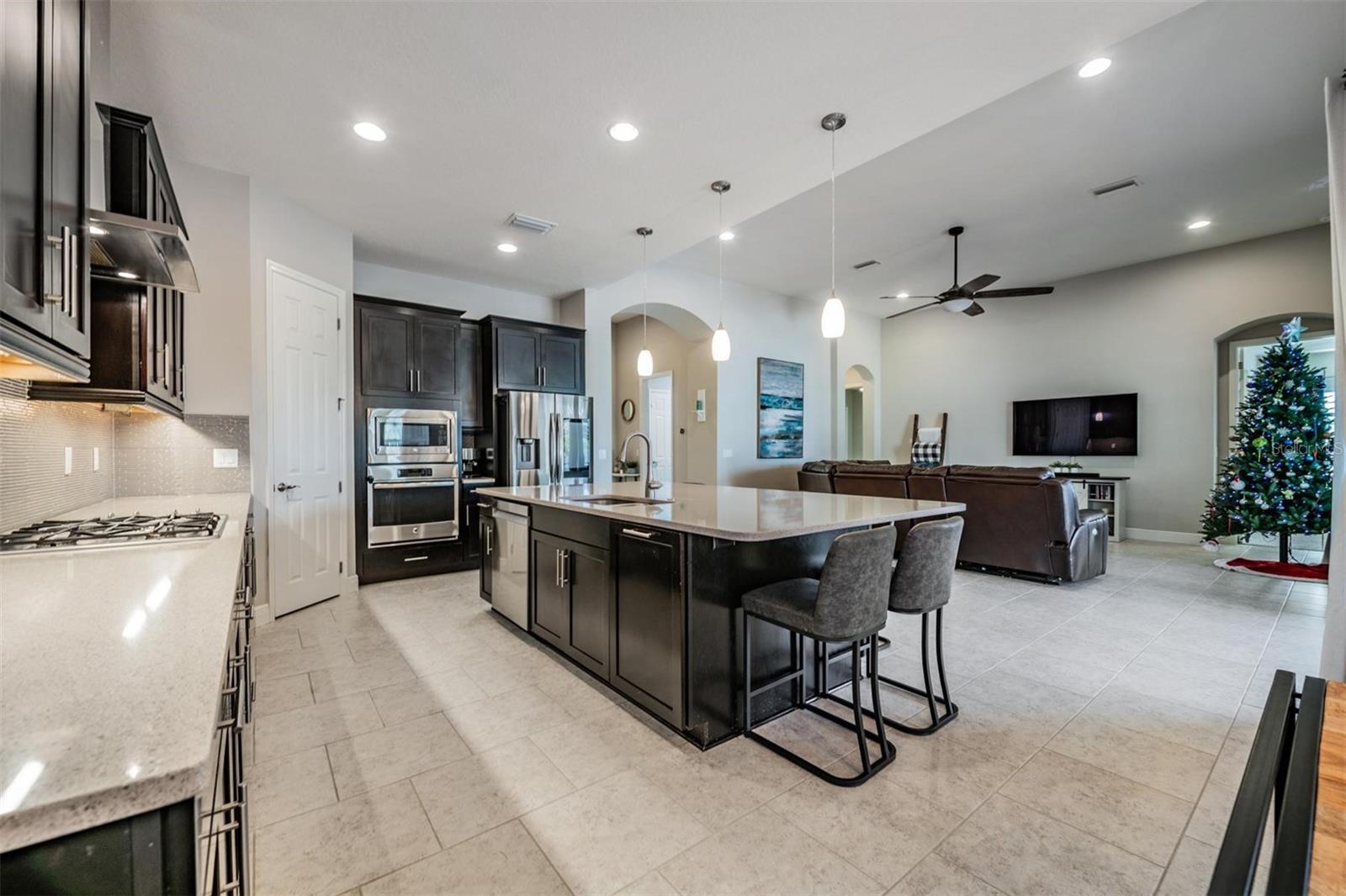 LAKESHORE RANCH PH I - Residential