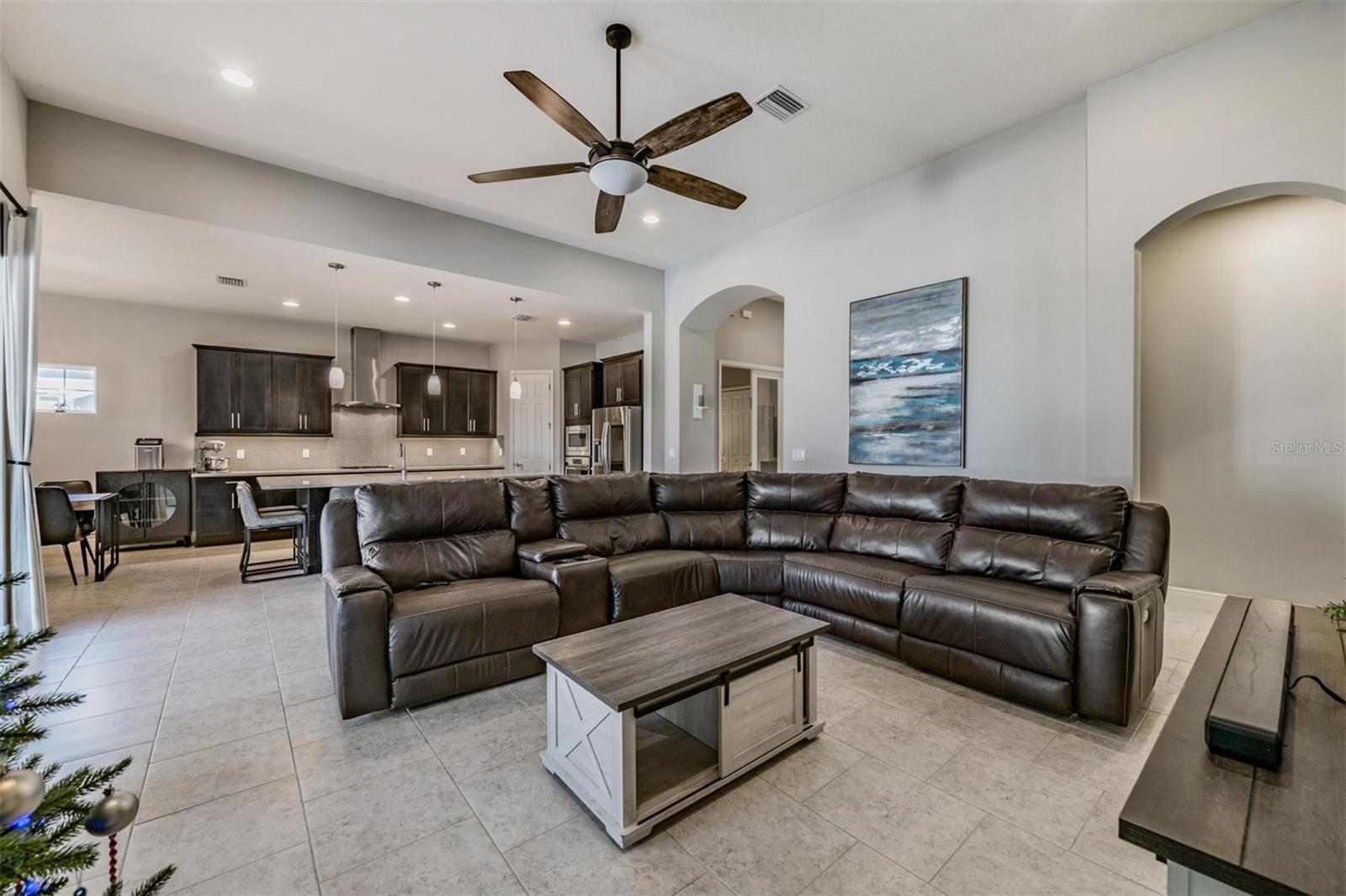 LAKESHORE RANCH PH I - Residential