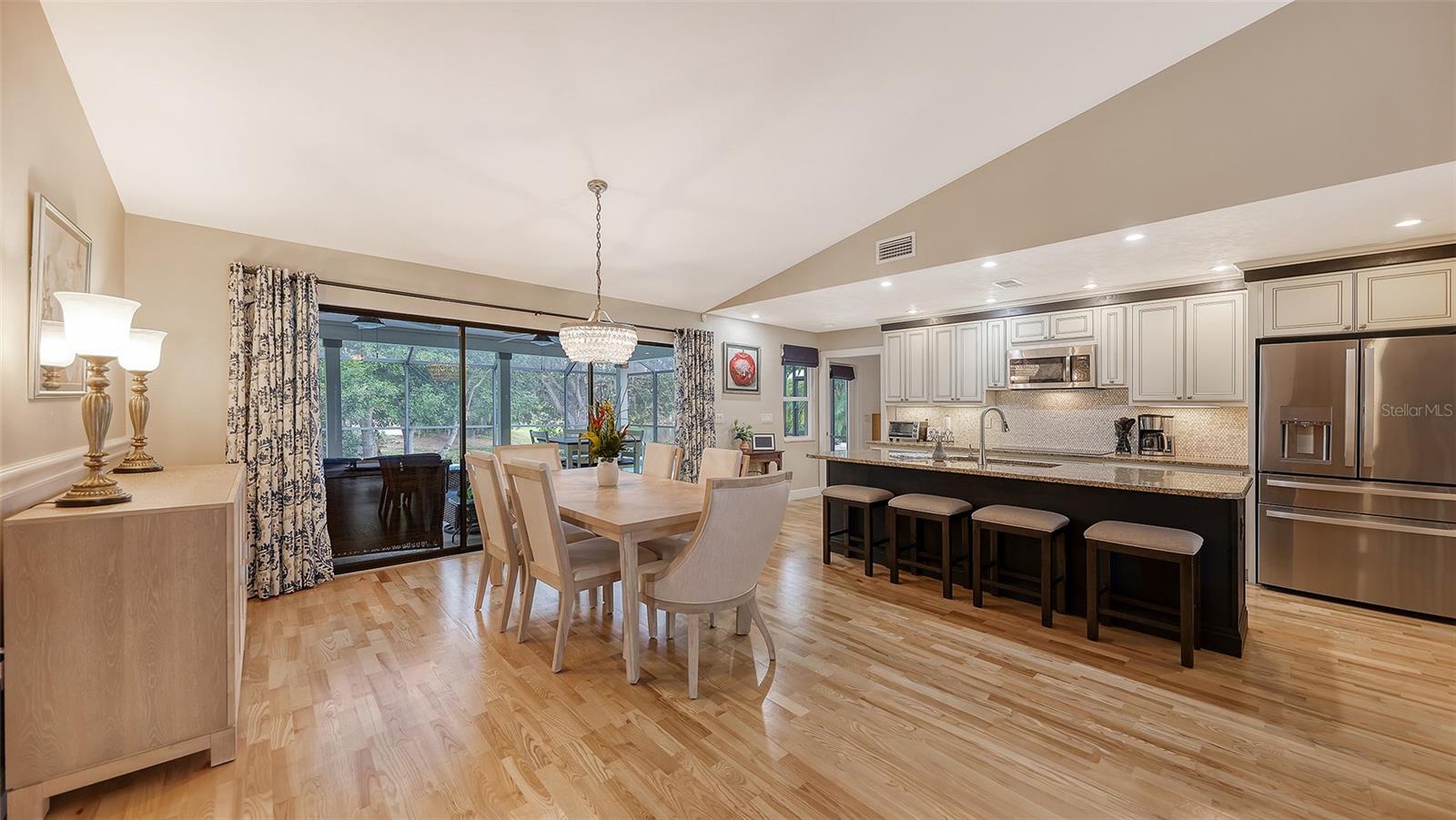 SHERWOOD FOREST - Residential