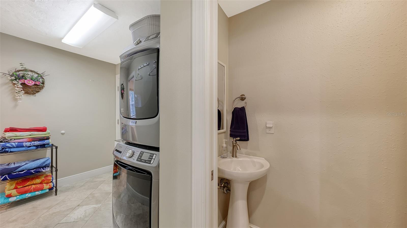 SHERWOOD FOREST - Residential