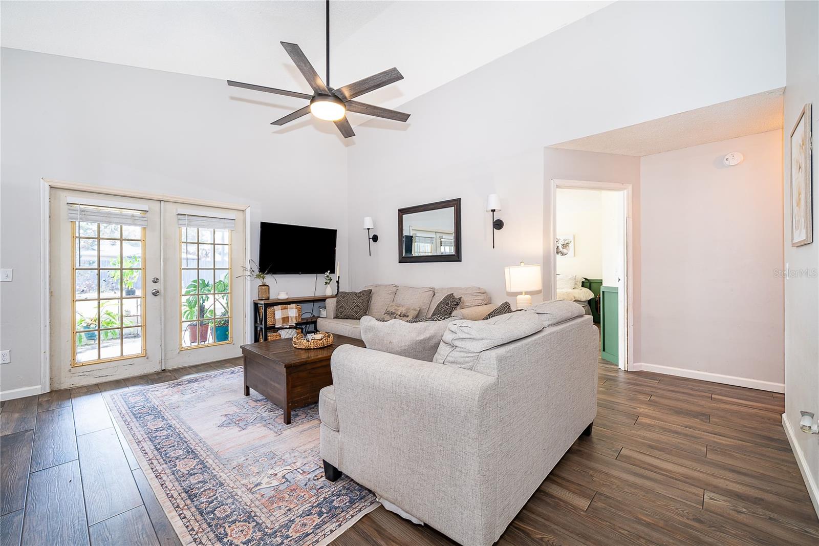 COLLEGE HEIGHTS PH 02 - Residential