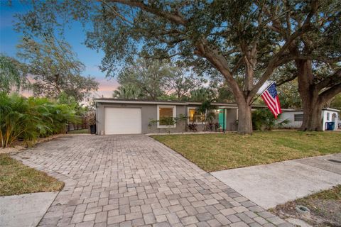Photo of 4324 S Clark Avenue, Tampa, FL 33611 (MLS # TB8446906)