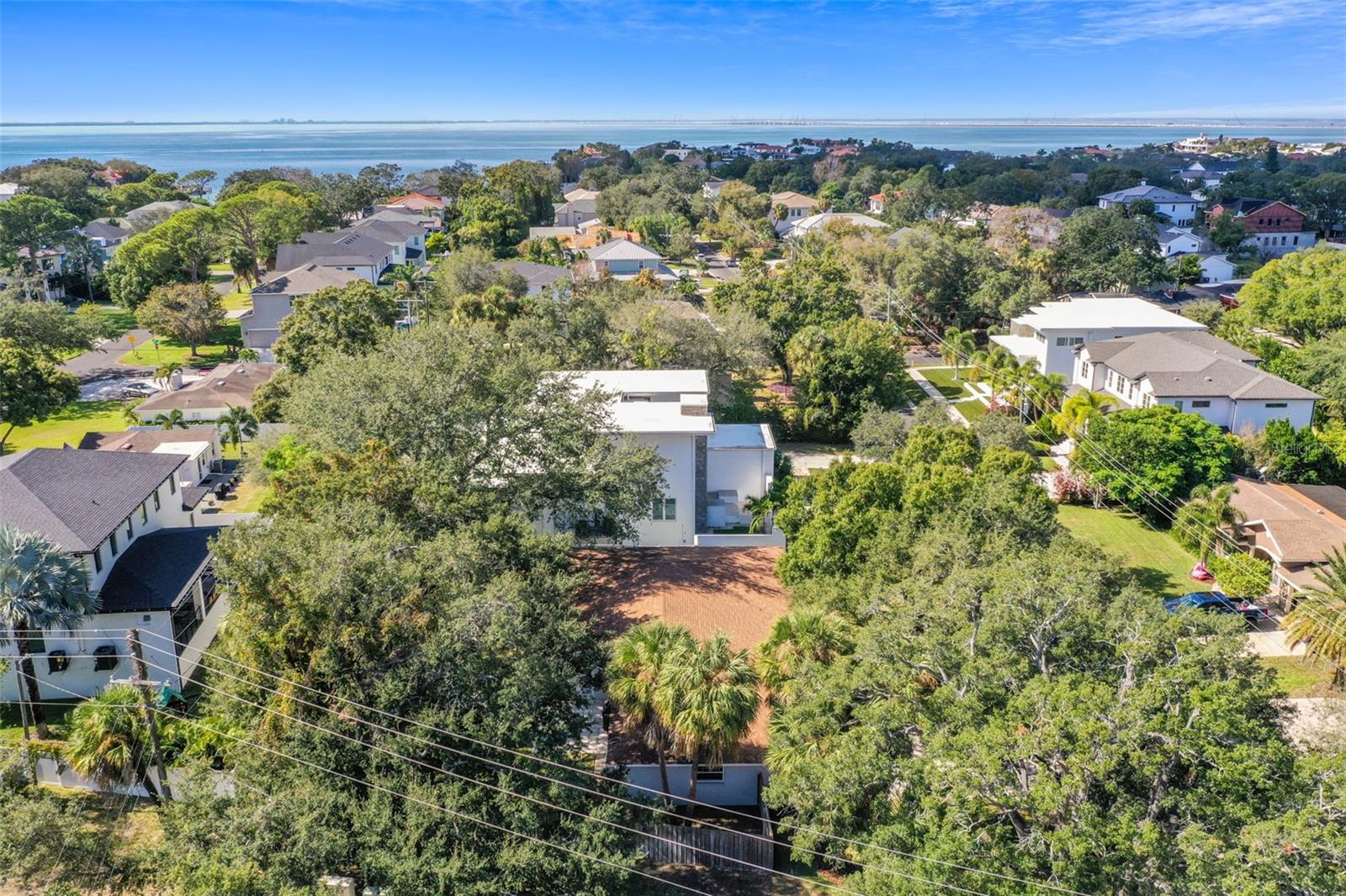 SUNSET PARK - Residential Lease