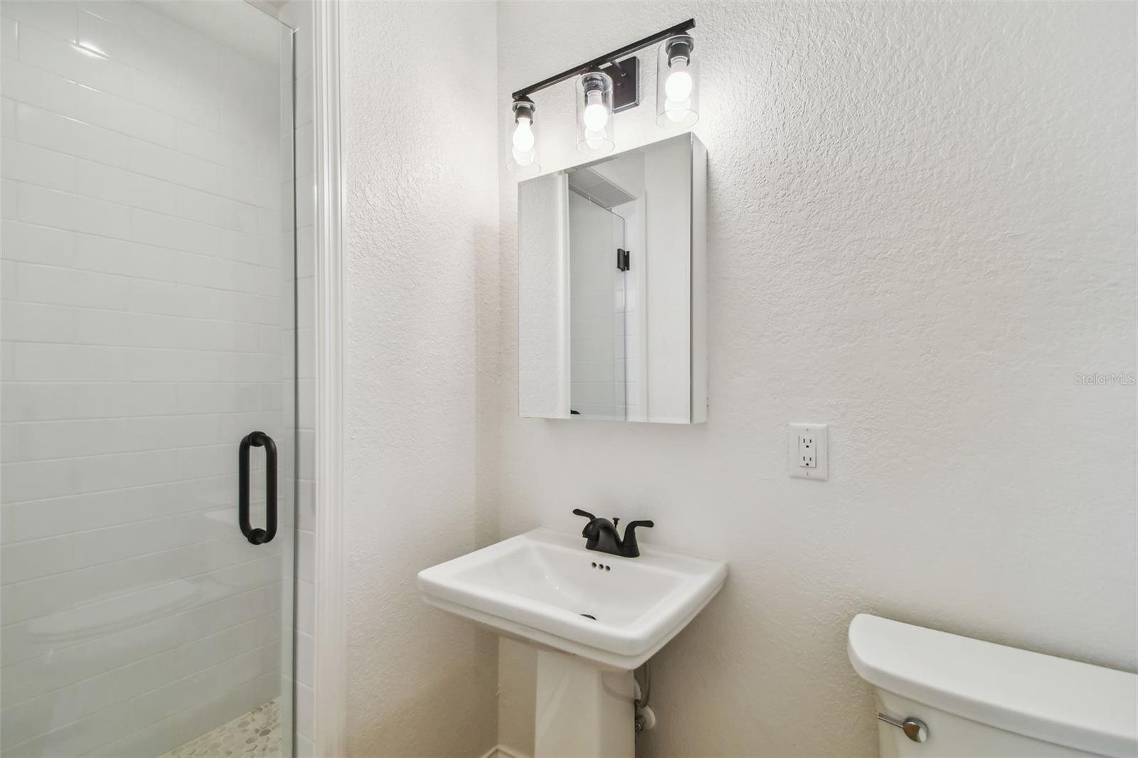 SUNSET PARK - Residential Lease