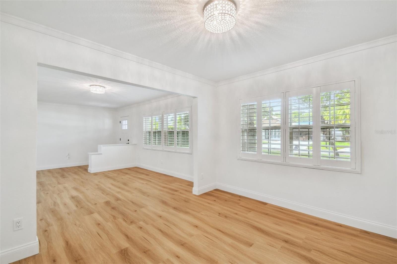 SUNSET PARK - Residential Lease