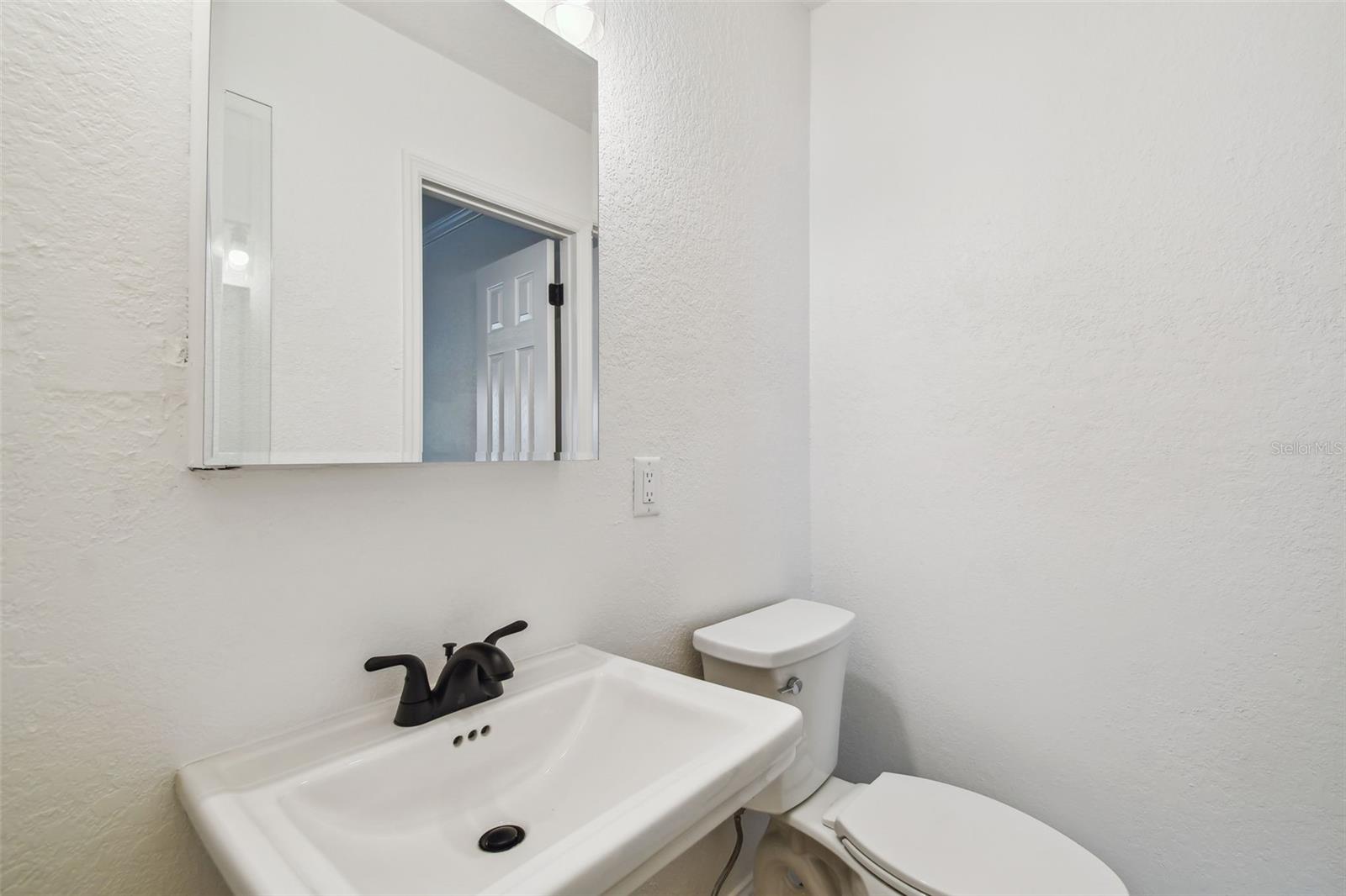 SUNSET PARK - Residential Lease