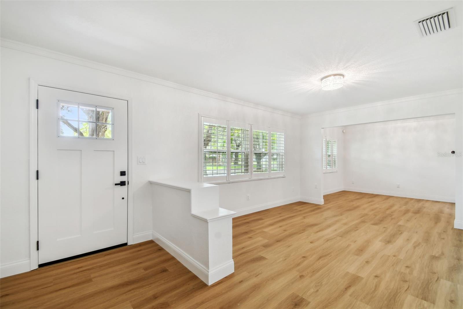 SUNSET PARK - Residential Lease