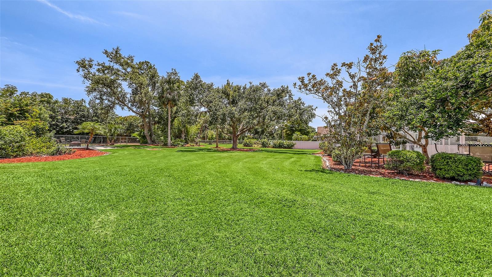 OAK GROVE PARK - Residential