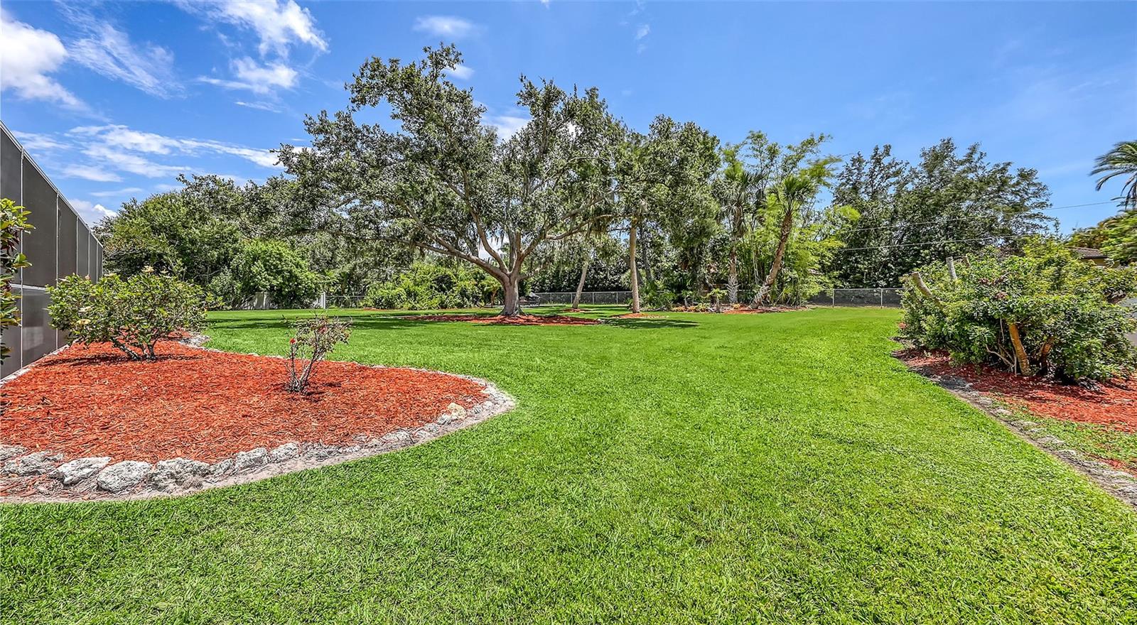 OAK GROVE PARK - Residential