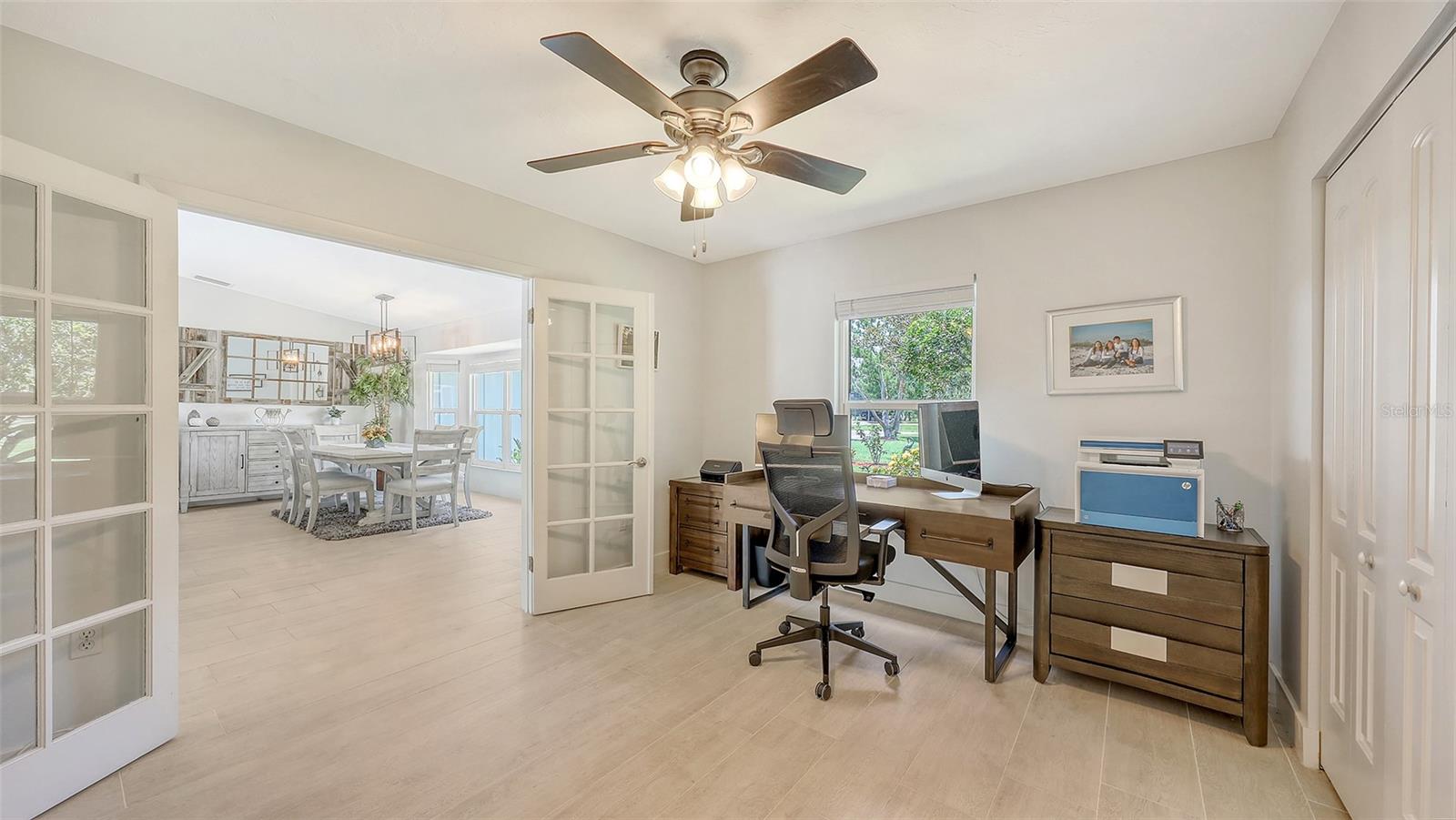 OAK GROVE PARK - Residential