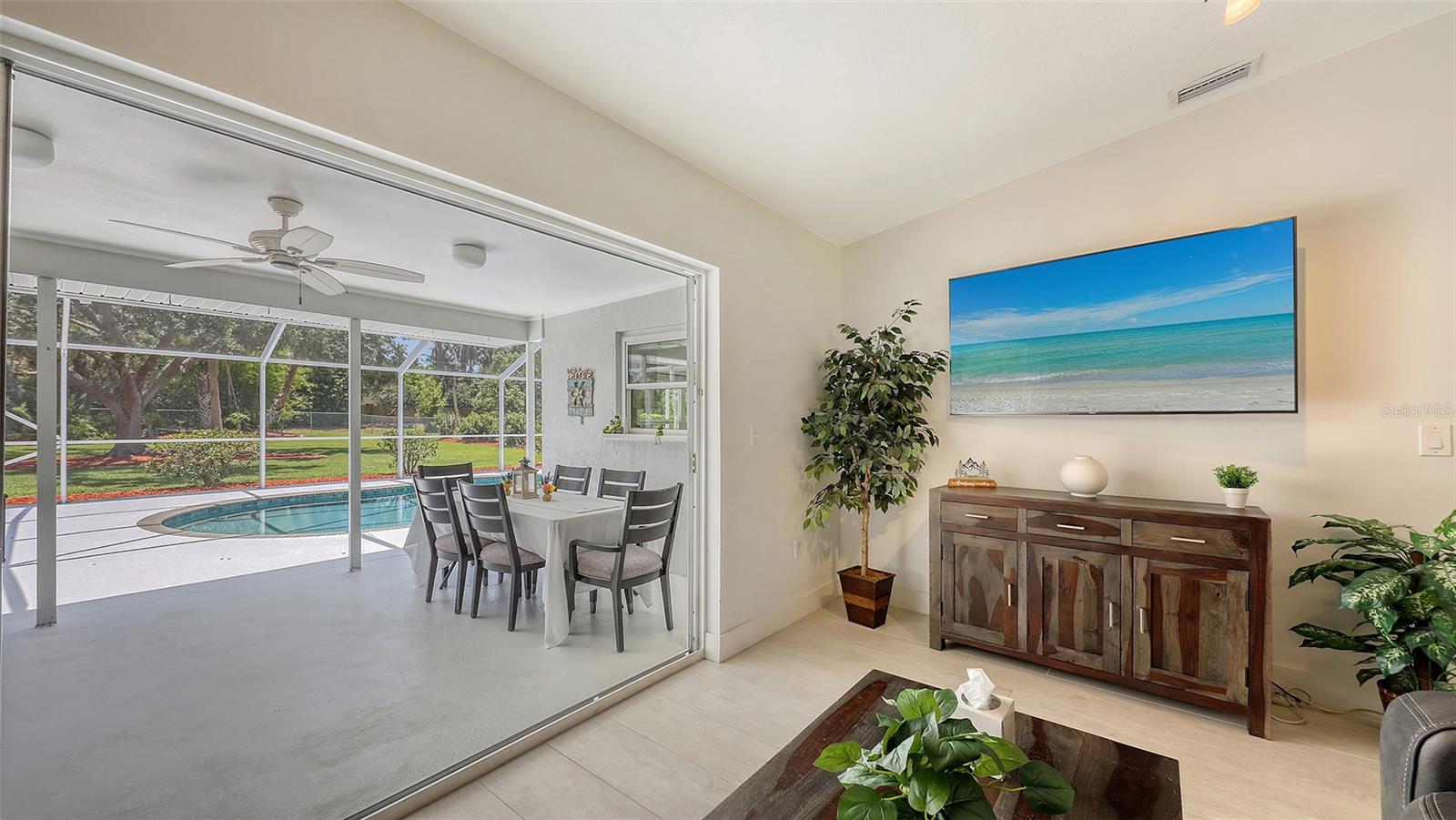 OAK GROVE PARK - Residential