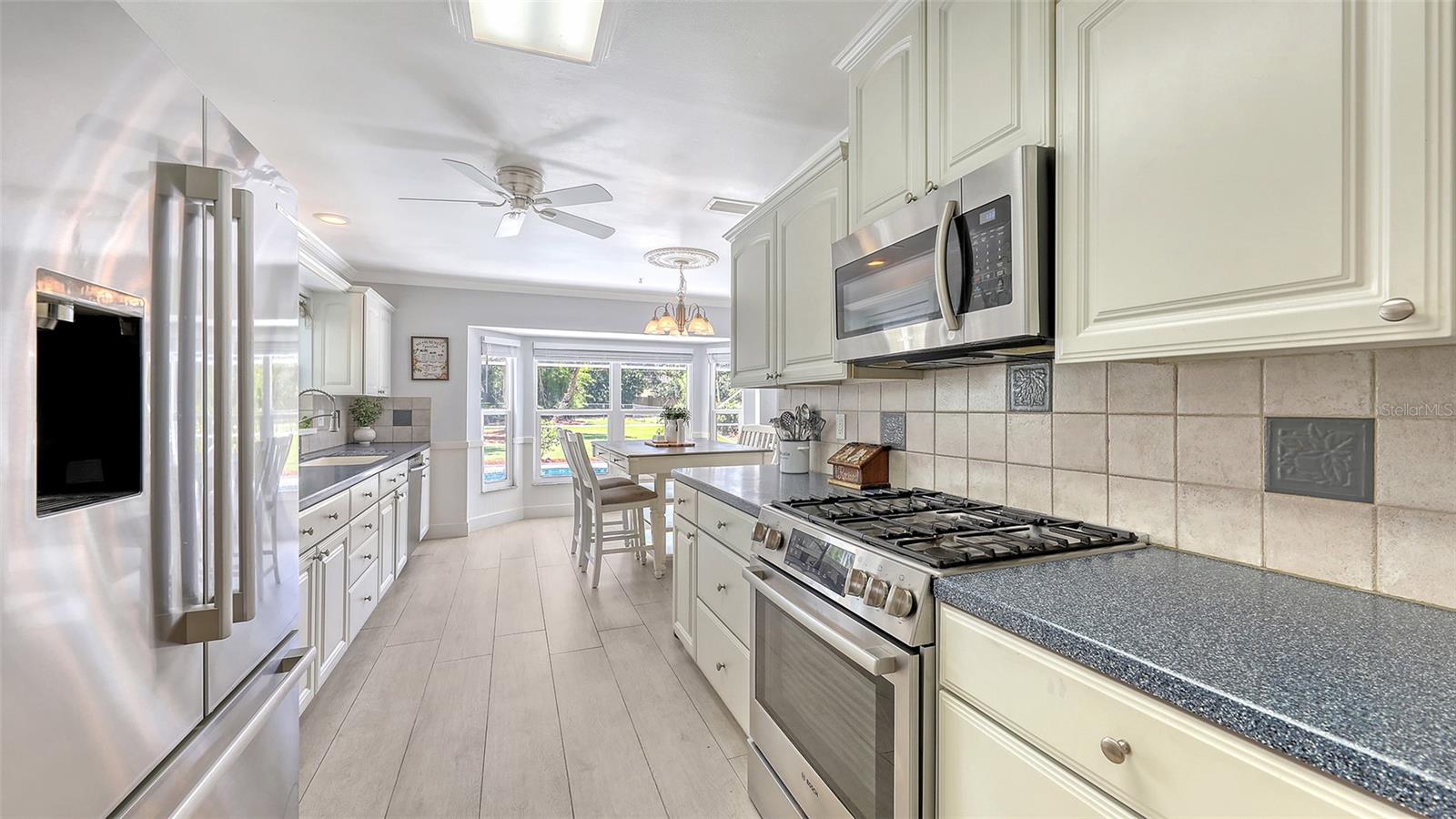 OAK GROVE PARK - Residential