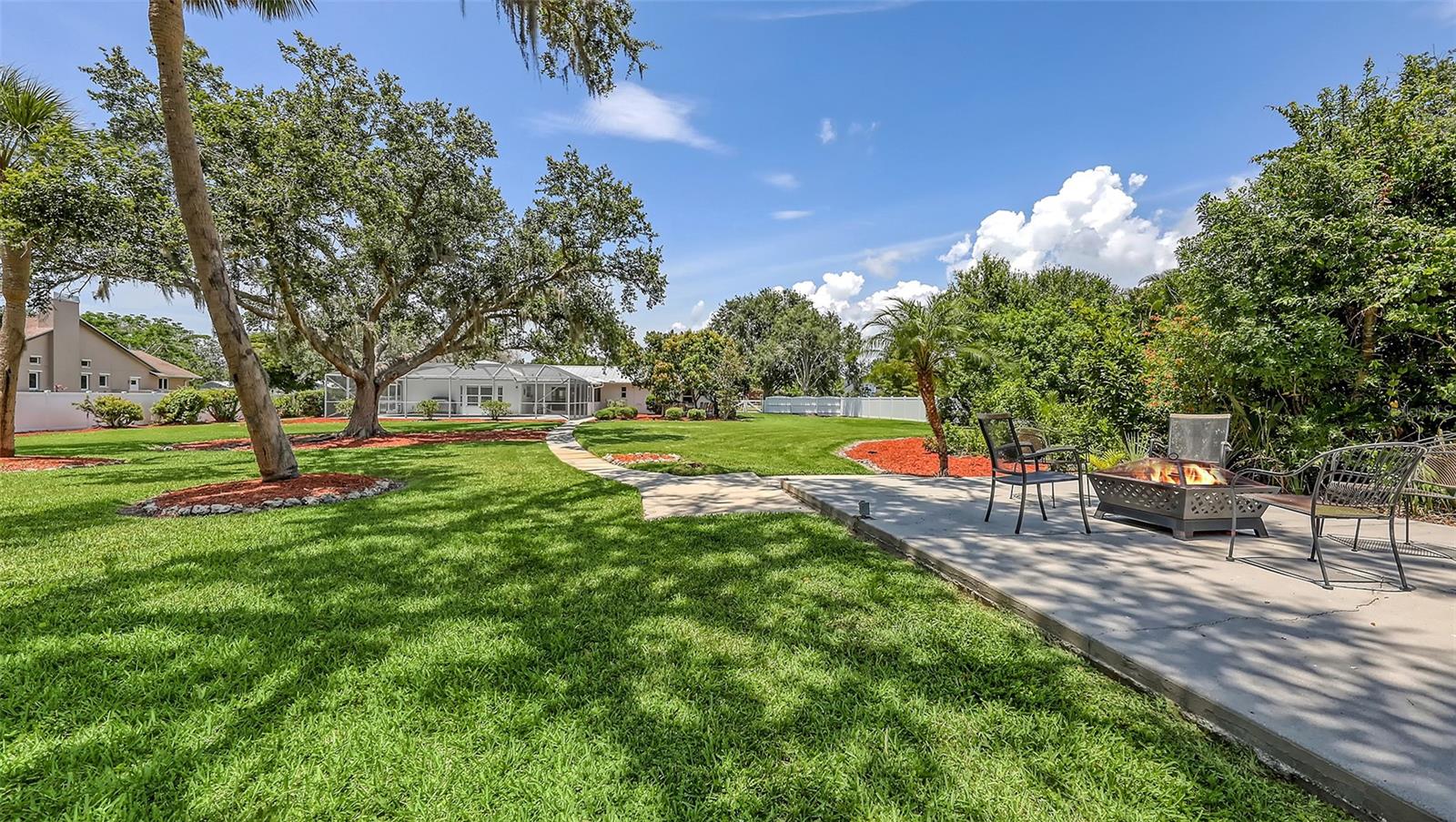 OAK GROVE PARK - Residential