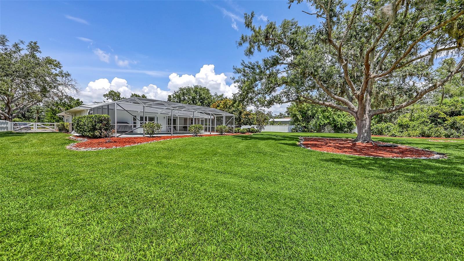 OAK GROVE PARK - Residential