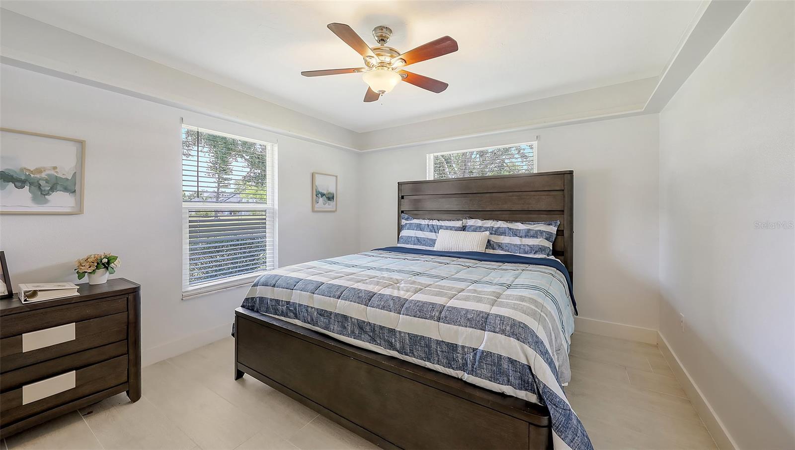 OAK GROVE PARK - Residential