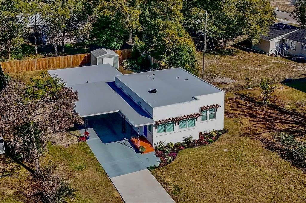 EUSTIS QUAYLES GOLF LINK 02 - Residential