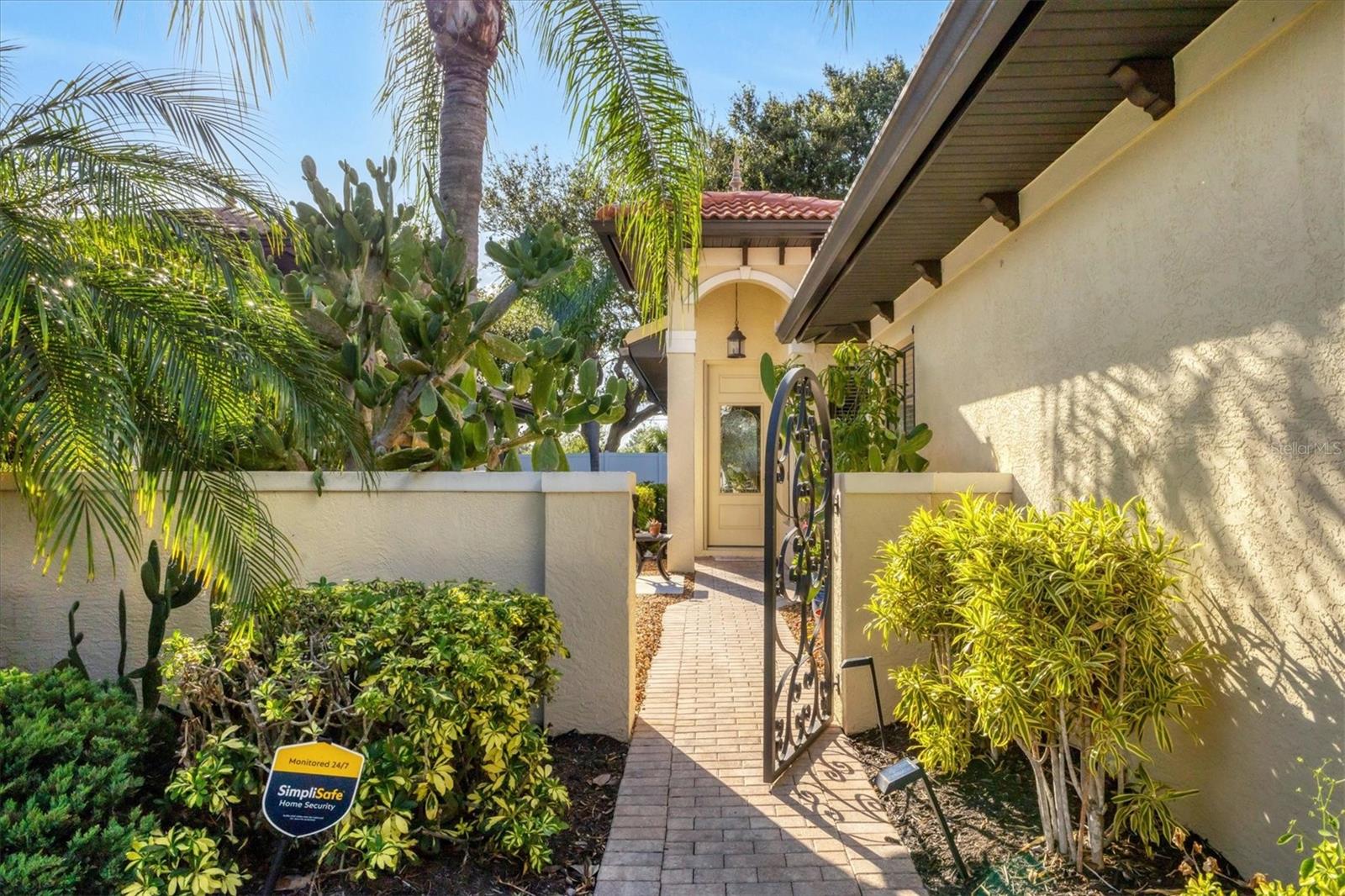 PINEBROOK PRESERVE - Residential