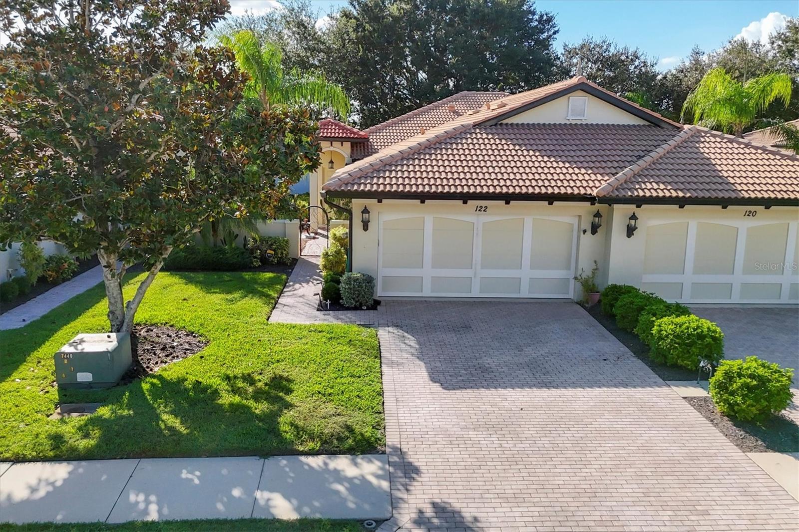 PINEBROOK PRESERVE - Residential